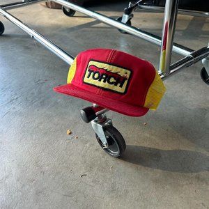 VNTG 1980S 'TORCH' VICTORY CAPS 6-PANEL RED & YELLOW MESH TRUCKER HAT ONE SIZE